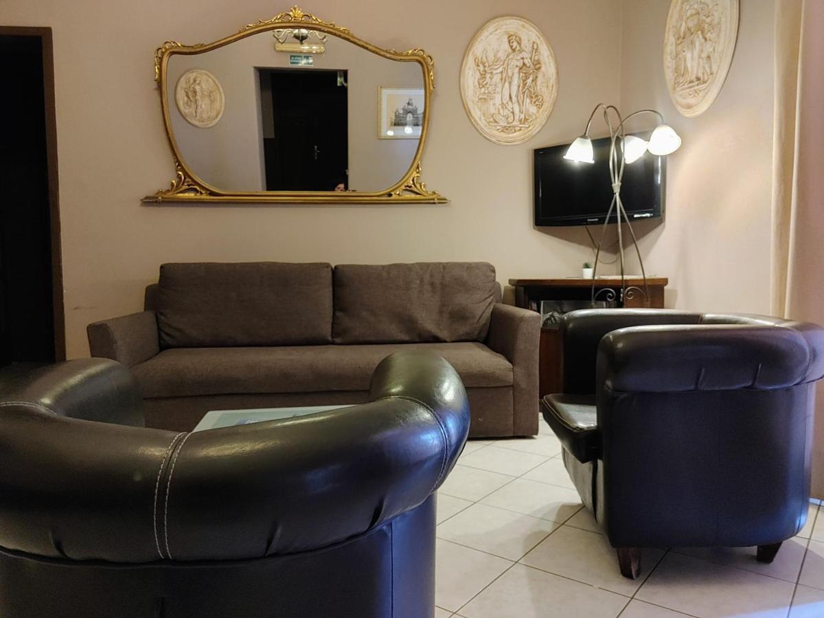 Hotel Biscari Κατάνια Εξωτερικό φωτογραφία