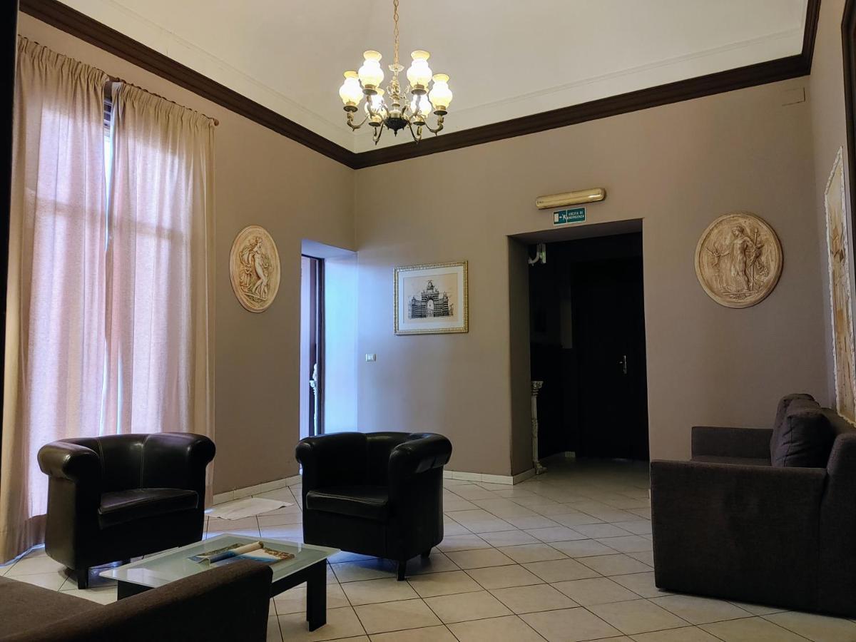 Hotel Biscari Κατάνια Εξωτερικό φωτογραφία