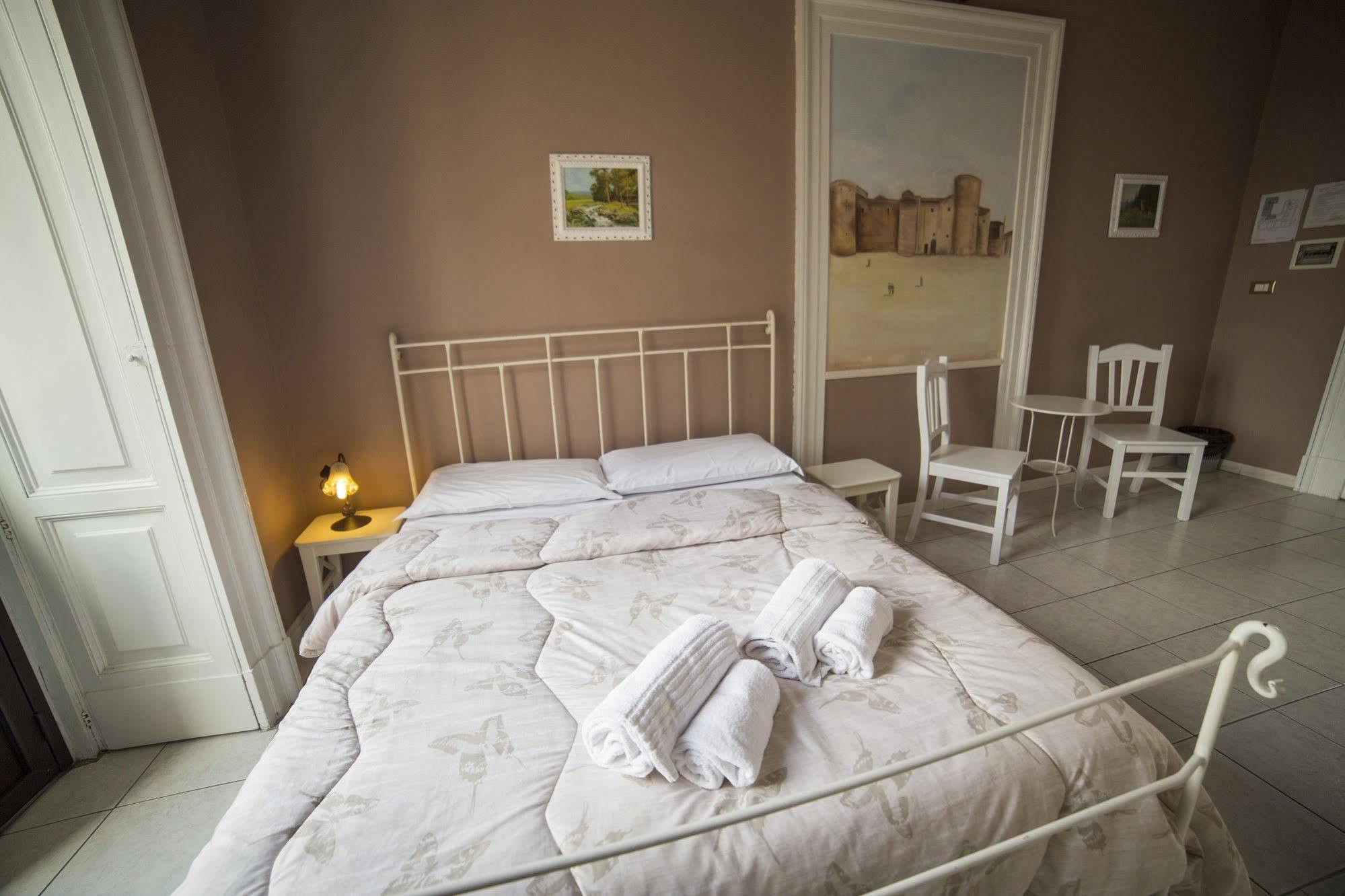 Hotel Biscari Κατάνια Εξωτερικό φωτογραφία